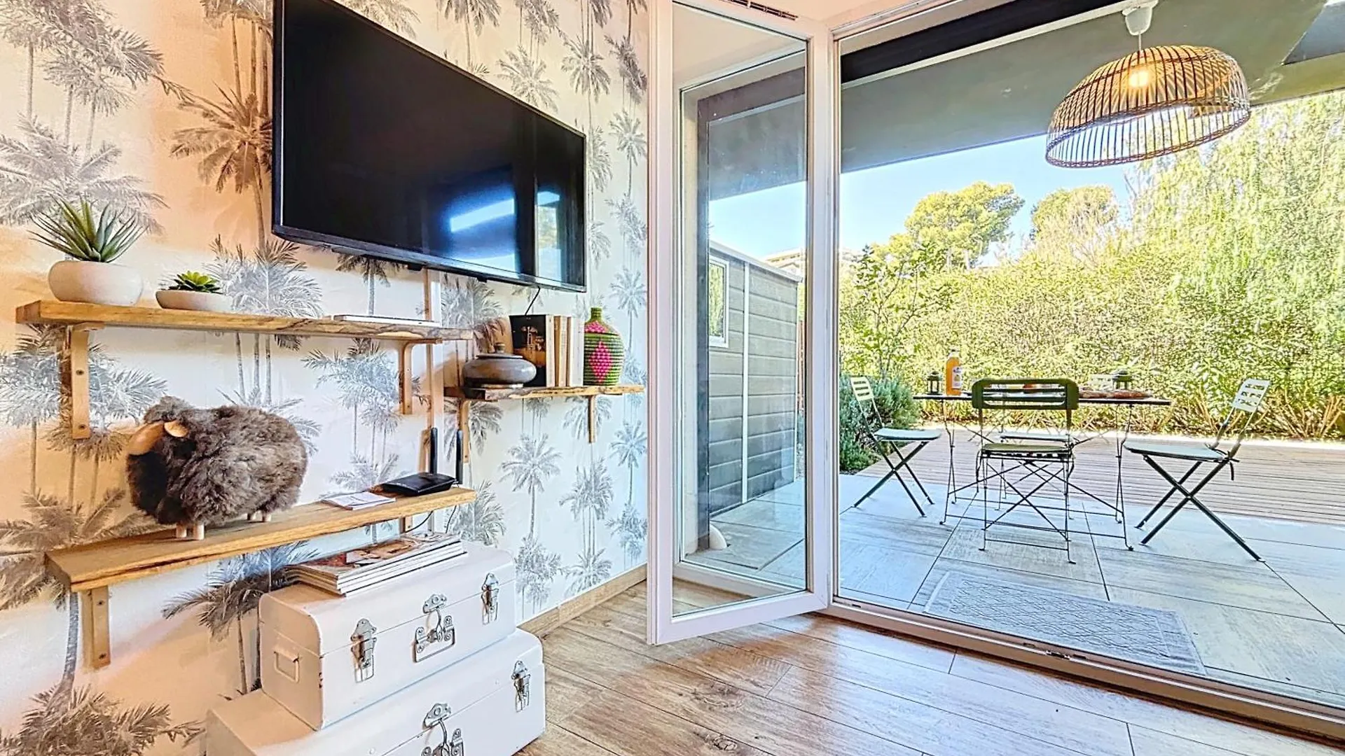 Apartment Suite Jardin Signature - Magnifique 2 Pieces - 4 Pers - Piscine - Plages 2Km Antibes